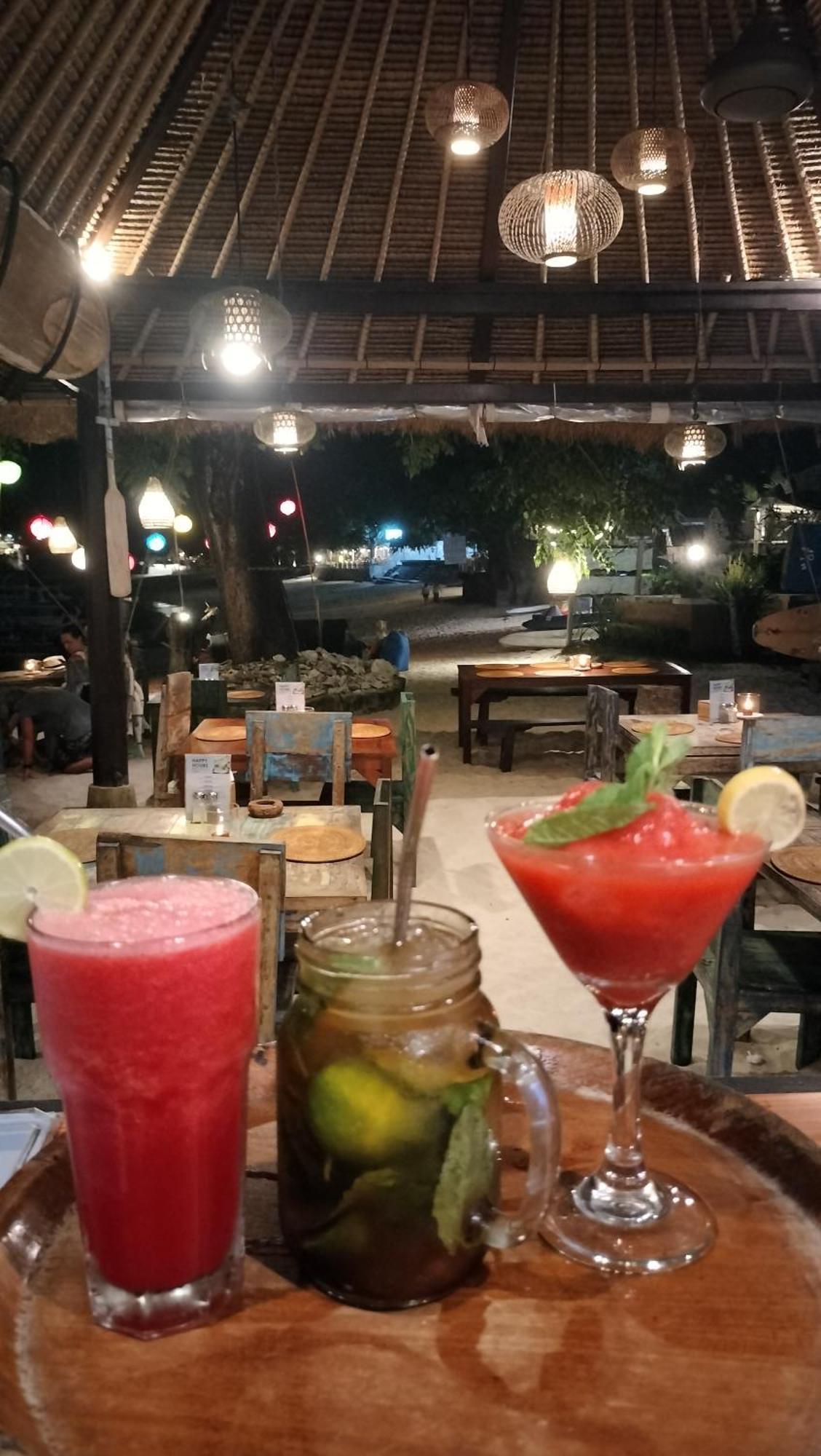 Molamola House Otel Lembongan Dış mekan fotoğraf
