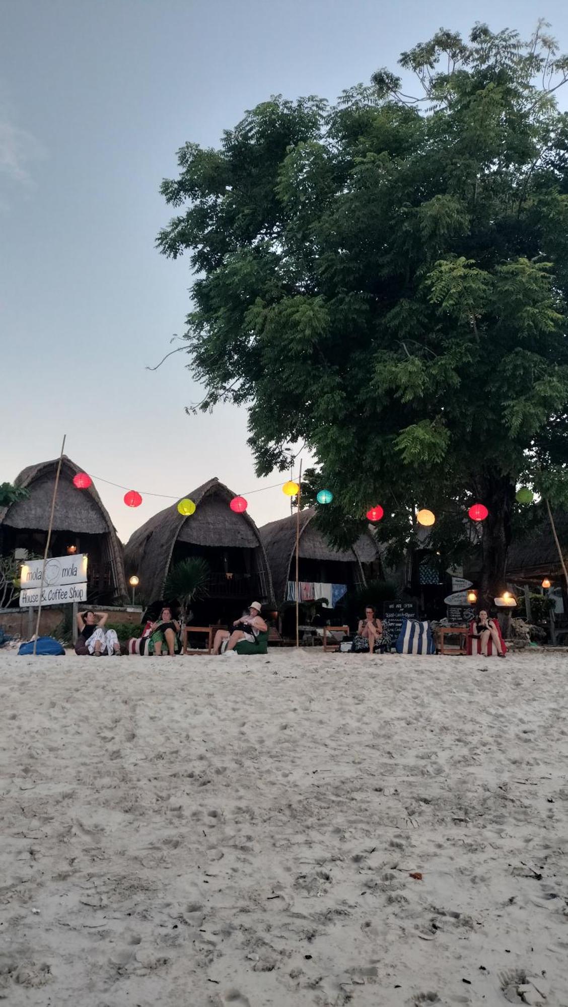 Molamola House Otel Lembongan Dış mekan fotoğraf