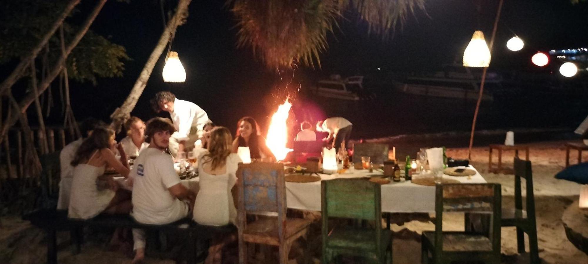 Molamola House Otel Lembongan Dış mekan fotoğraf