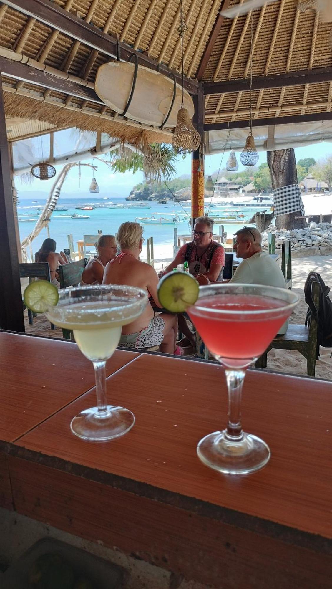 Molamola House Otel Lembongan Dış mekan fotoğraf