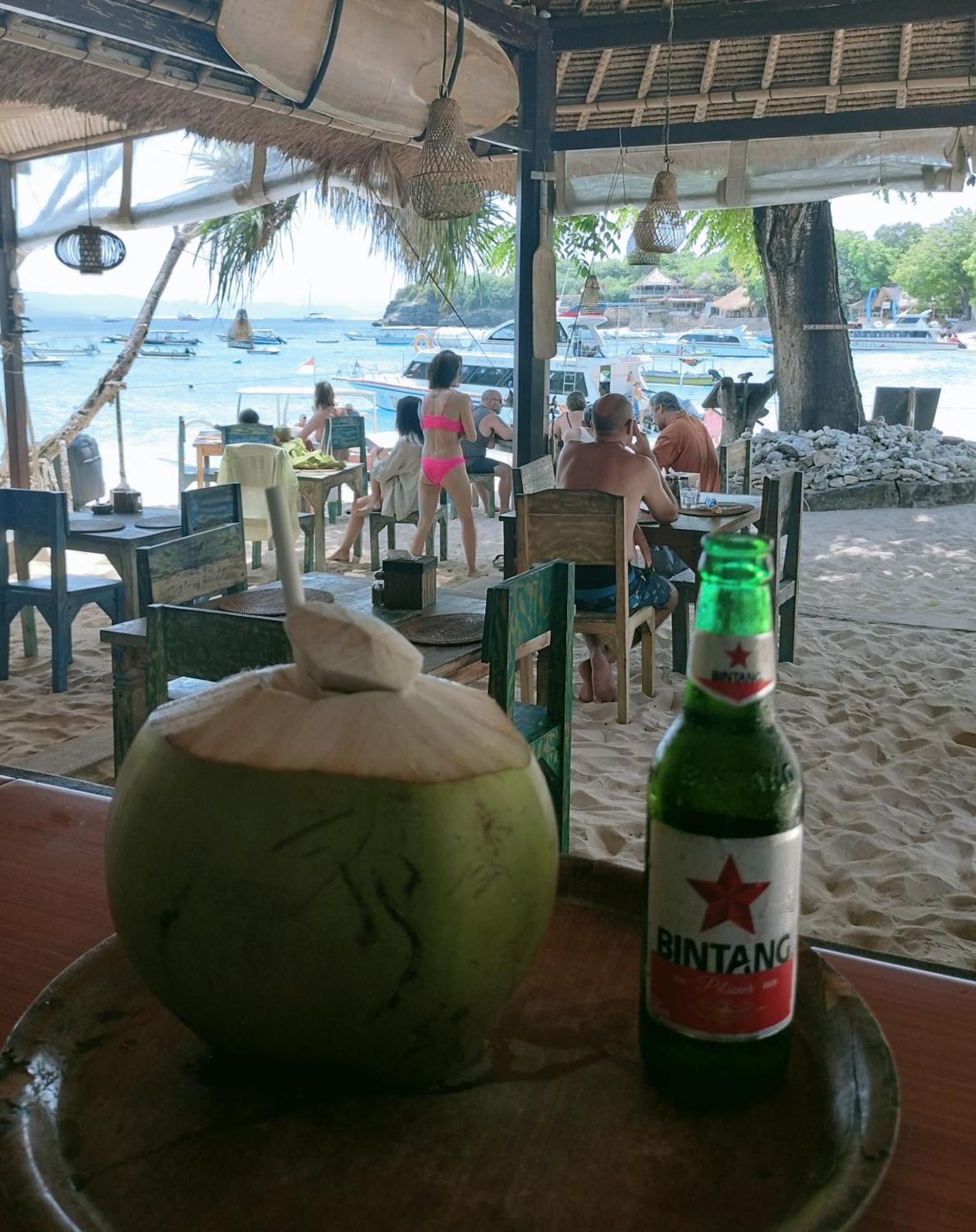 Molamola House Otel Lembongan Dış mekan fotoğraf