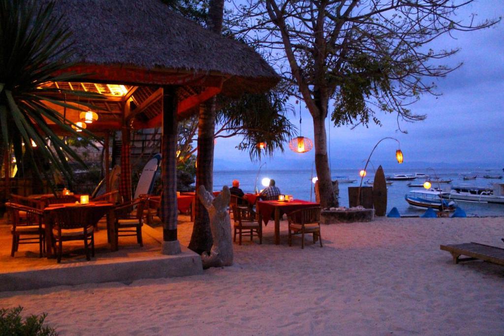 Molamola House Otel Lembongan Dış mekan fotoğraf