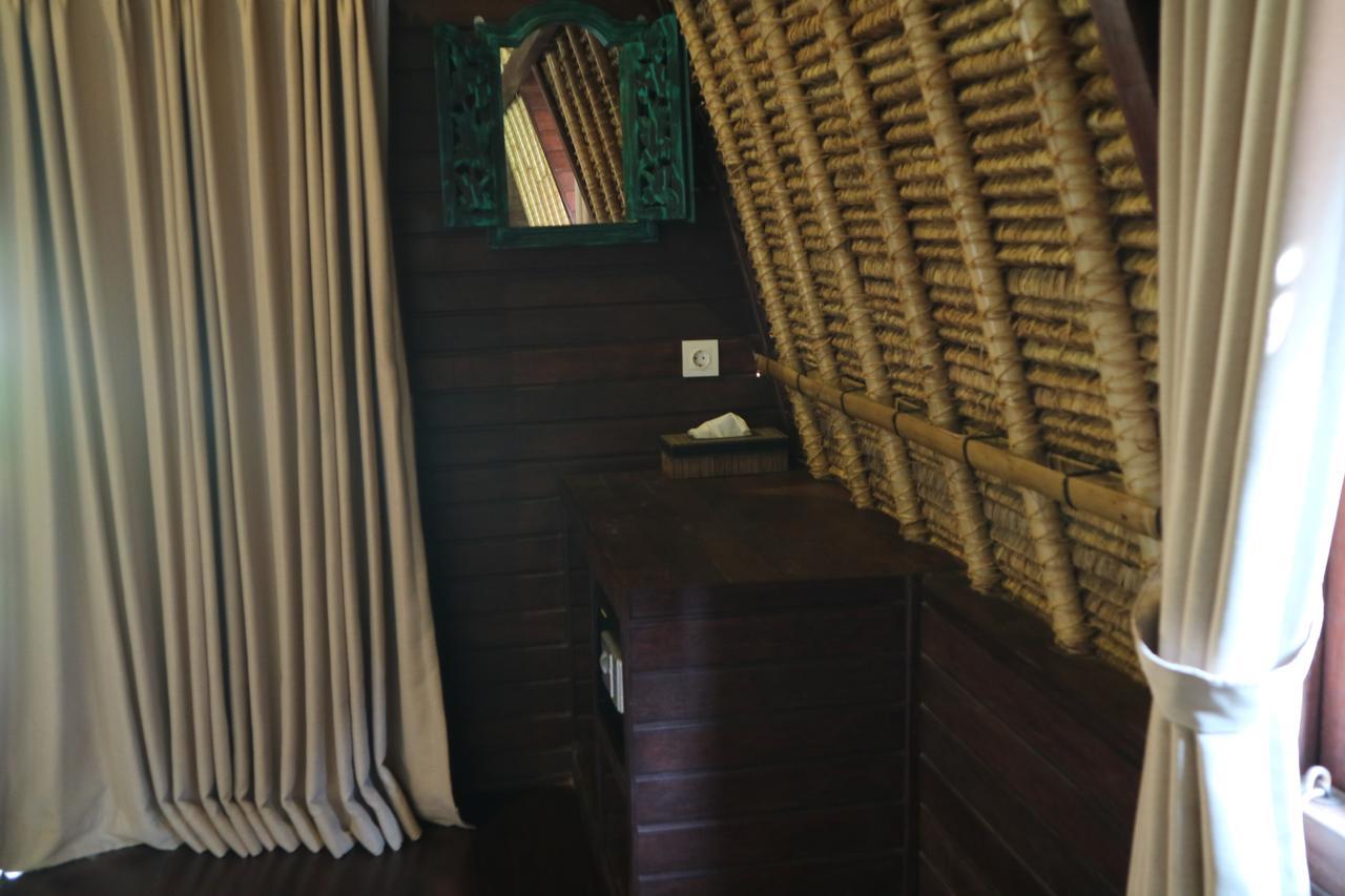 Molamola House Otel Lembongan Dış mekan fotoğraf