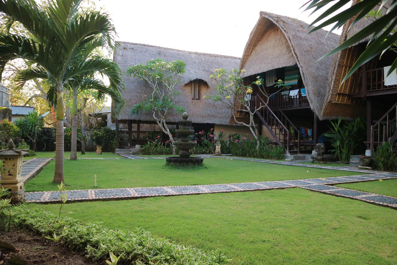 Molamola House Otel Lembongan Dış mekan fotoğraf