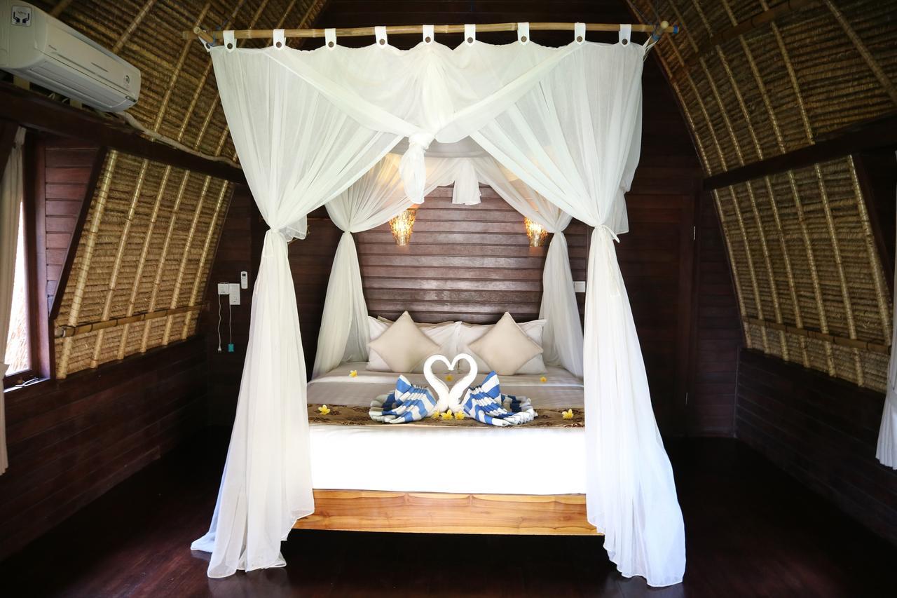 Molamola House Otel Lembongan Dış mekan fotoğraf