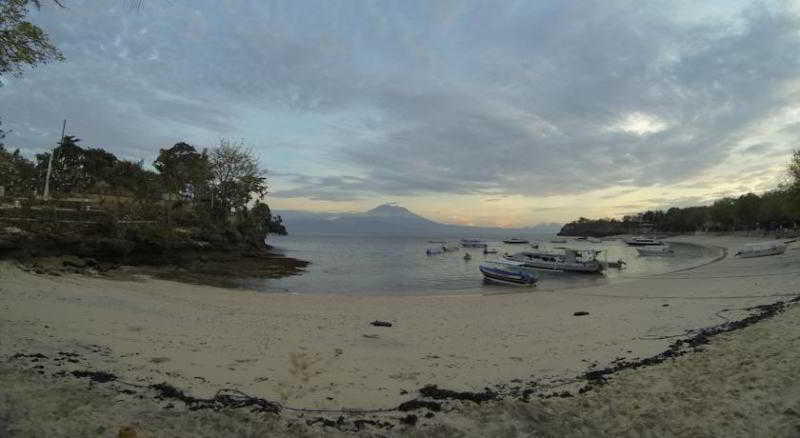 Molamola House Otel Lembongan Dış mekan fotoğraf